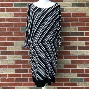 White House Black Market Striped 3/4 Sleeve Black White Gray Dress 👗